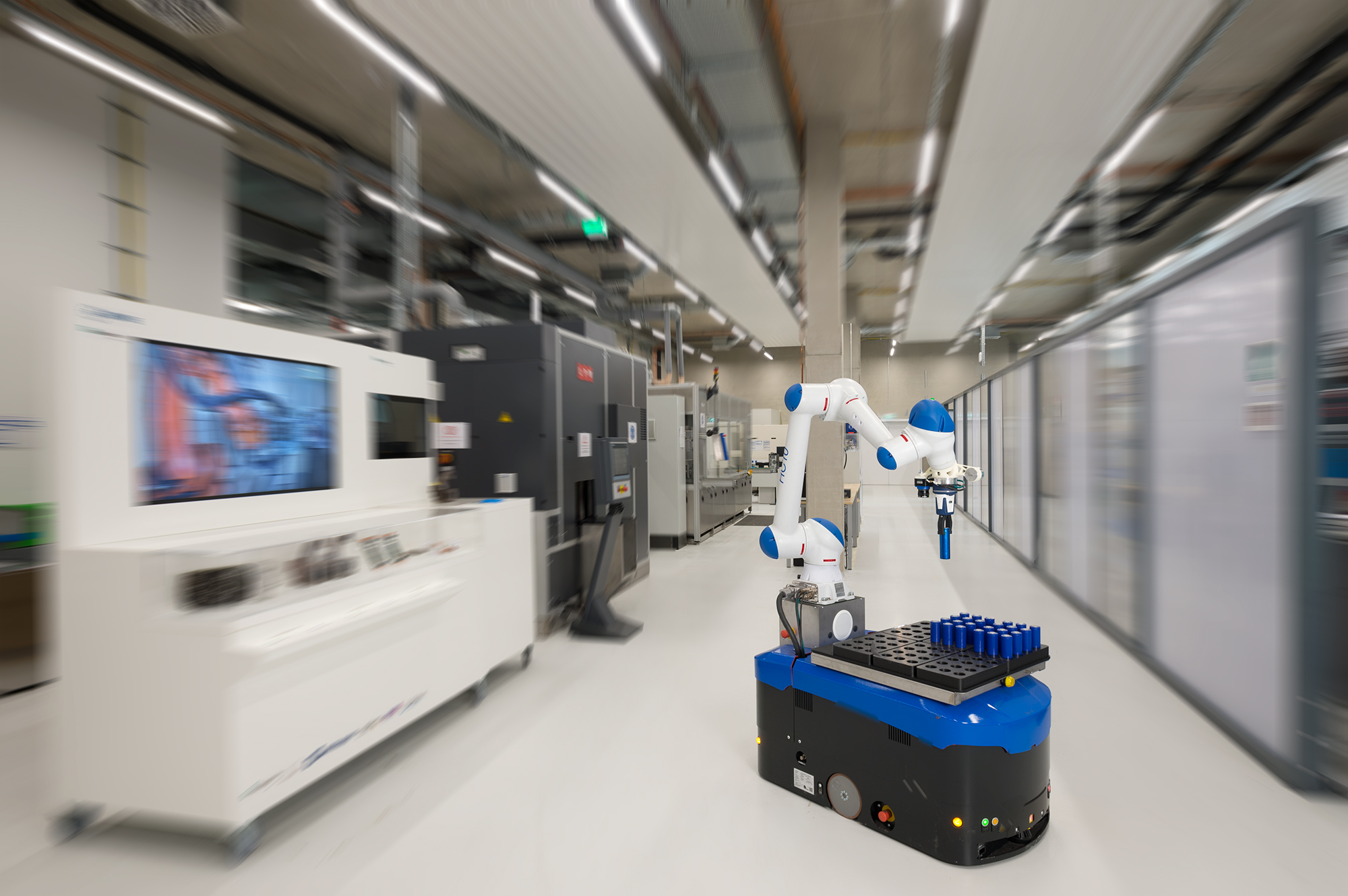 Darstellung des Fraunhofer IGCV: Robotik und Batterieproduktion