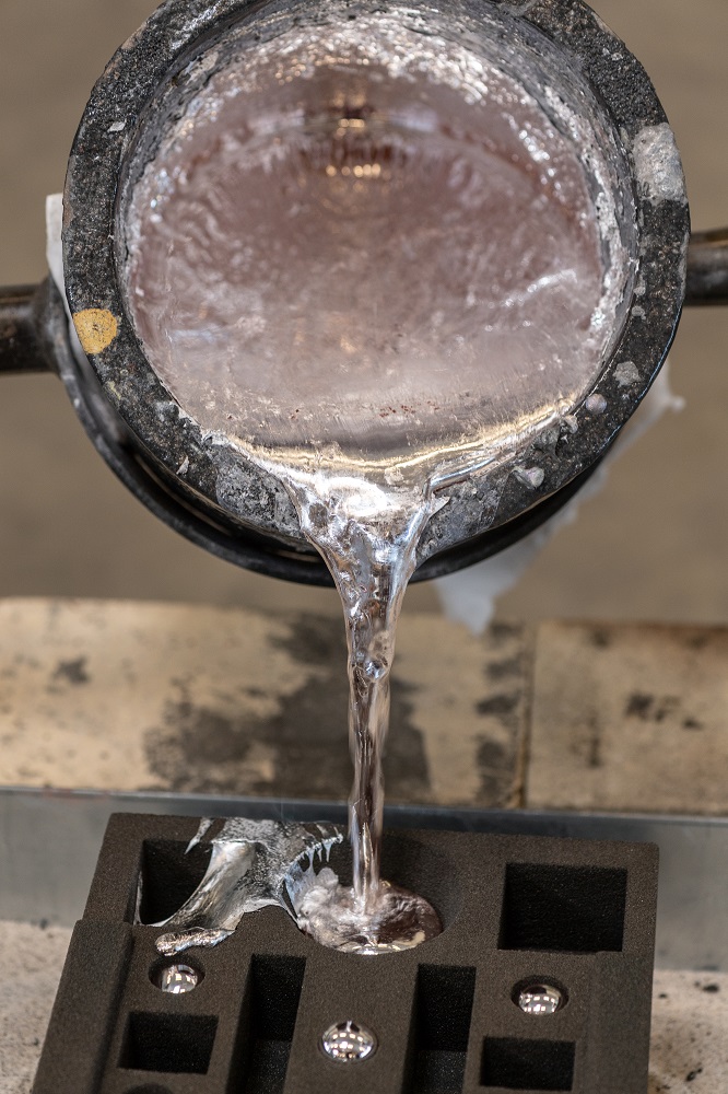 Casting of an aluminum alloy